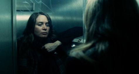 Screencap-The-Girl-On-The-Train
